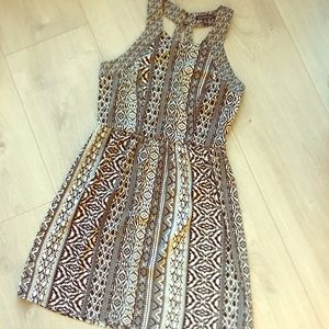 American Eagle Outfitters Dresses - American Eagle Size 6 Animal Print Racer Back 👗 American Eagle Outfitters Dresses - American Eagle Size 6 Animal Print Racer Back 👗